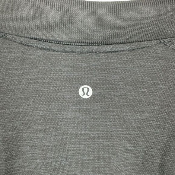 Lululemon Mens Performance Polo Size XXL Gray Short Sleeve Golf Sporty Athletic - Picture 9 of 11